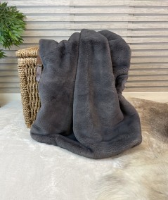 Luxury, medium length faux fur blanket