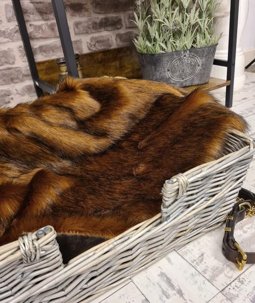 Luxury two tone red brown faux fur dog blanket